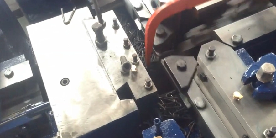 Video of U-Type Nail Making Machine