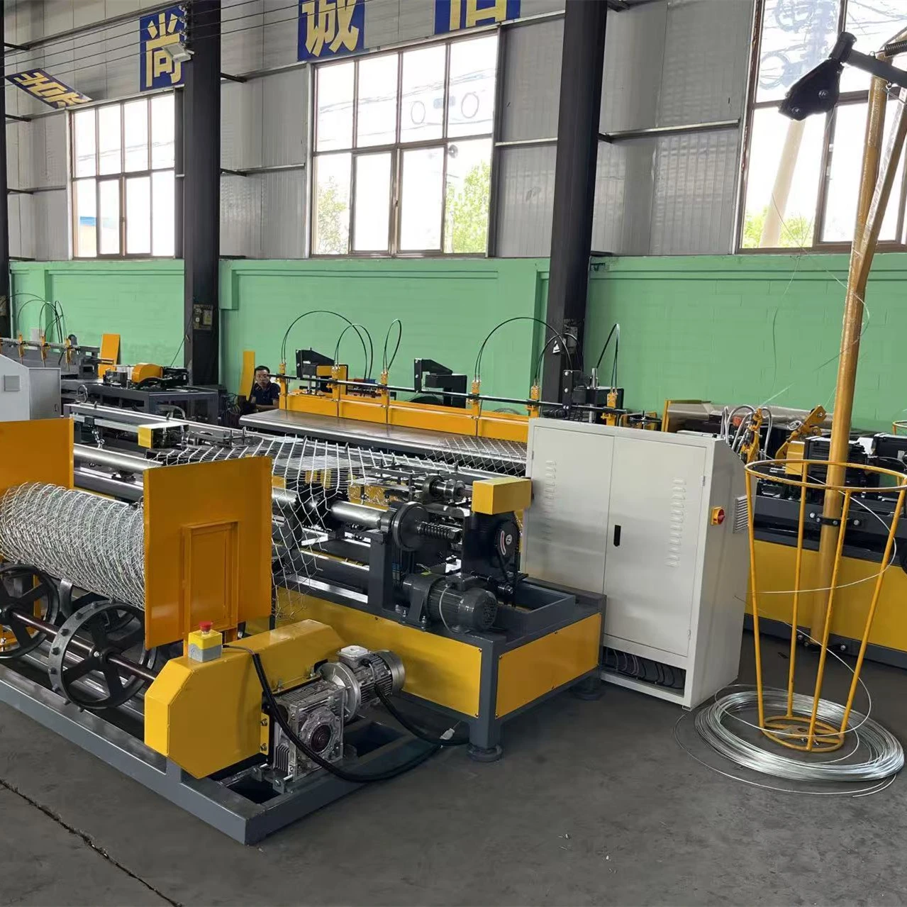 double wire chain link fence machine